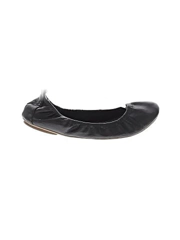 Unbranded Flats (view 1)