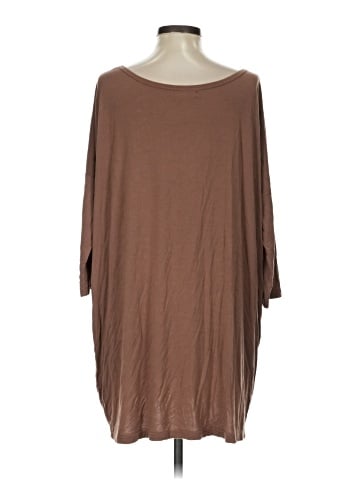Piko 3/4 Sleeve Top (view 2)