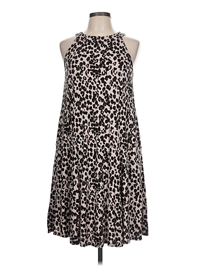 Pre-owned Torrid Casual Dress In Black