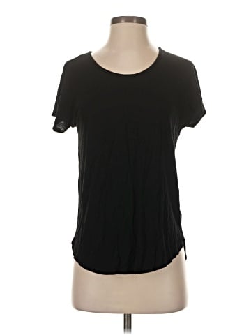 Lucy & Laurel Short Sleeve T-Shirt (view 1)