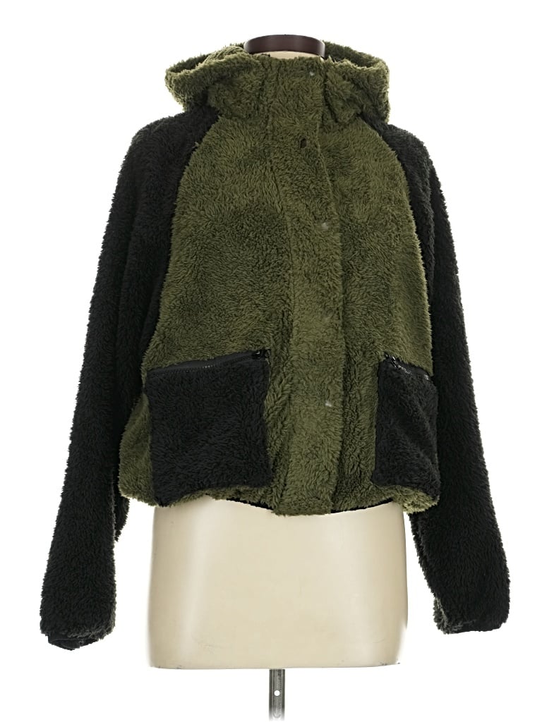 Pre-owned Plush Faux Fur Jacket In Green