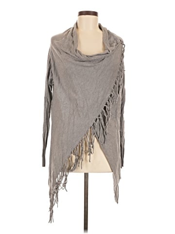 Lovestitch Poncho (view 1)