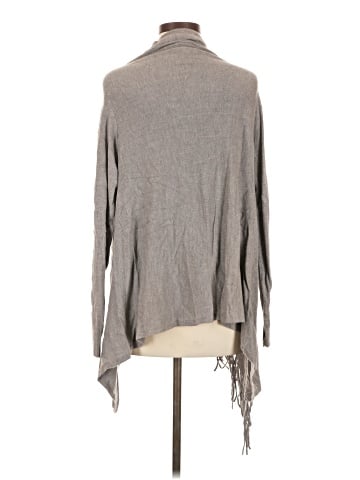 Lovestitch Poncho (view 2)
