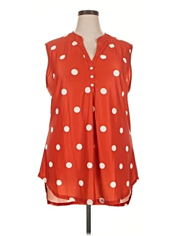 Lily by Firmiana Sleeveless Blouse (view 1)