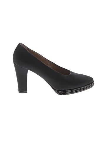 Yves Saint Laurent Vintage Pumps (view 1)