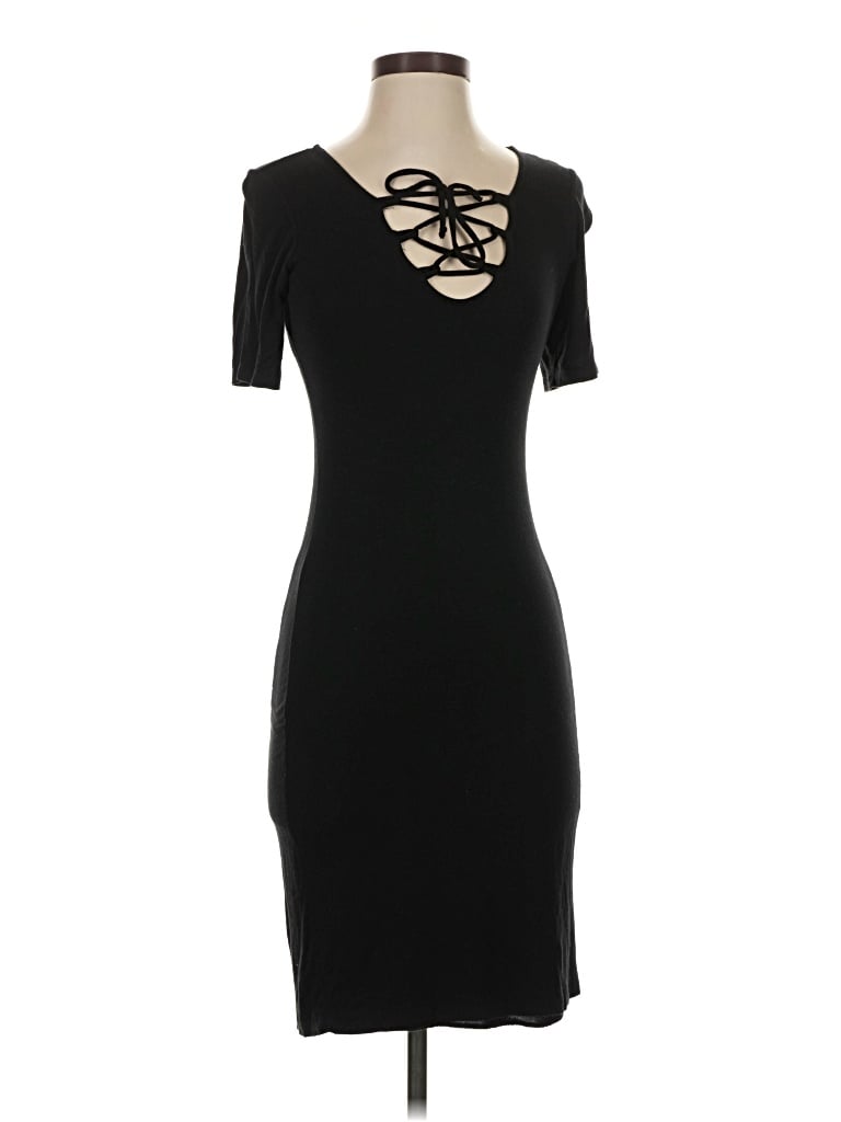 Pre-owned Velvet Torch Cocktail Dress In Black
