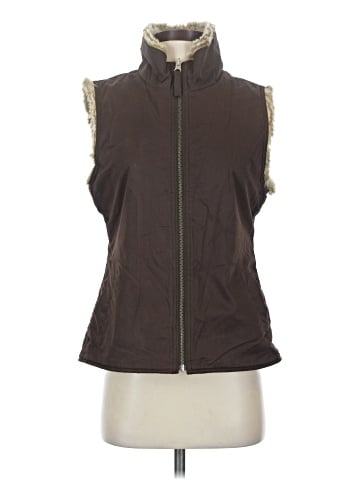 Gap Outlet Vest (view 1)