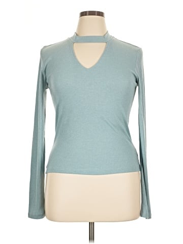 Aeropostale Turtleneck Sweater (view 1)