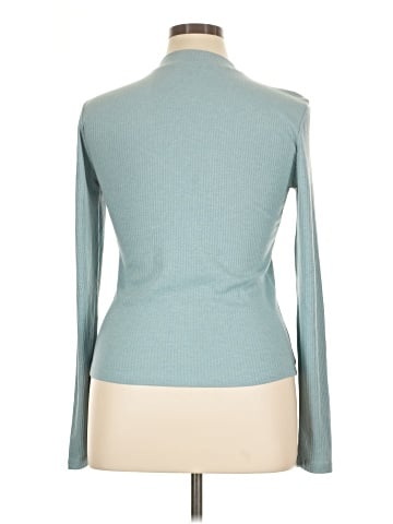 Aeropostale Turtleneck Sweater (view 2)