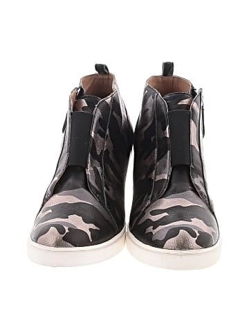 Linea Paolo Ankle Boots (view 2)