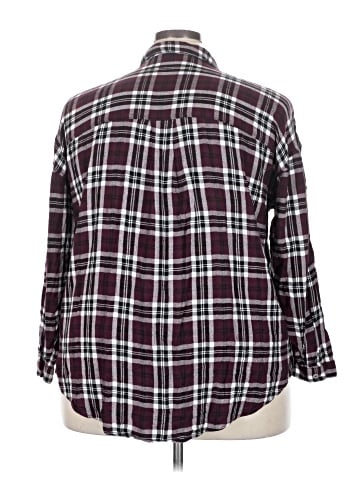 Maurices 3/4 Sleeve Button-Down Shirt (view 2)