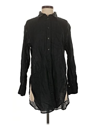 Gap Long Sleeve Button-Down Shirt (view 1)