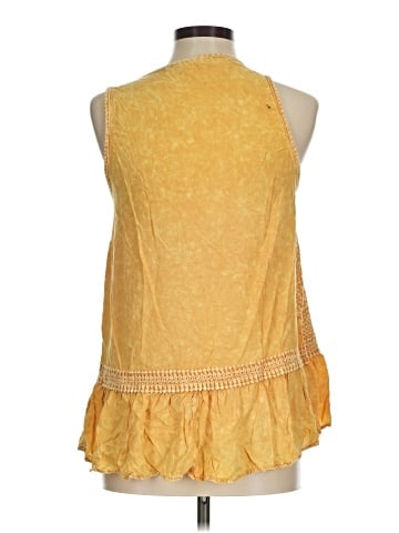 Eri + Ali Sleeveless Blouse (view 2)