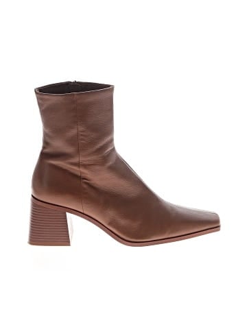 MNG Boots (view 1)