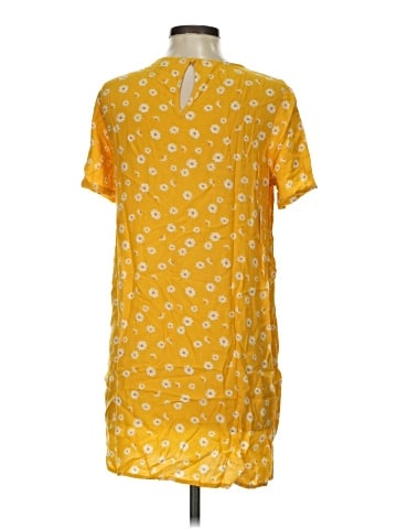 Forever 21 Casual Dress (view 2)