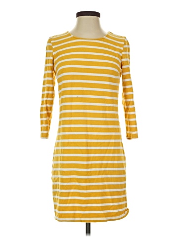 Old Navy Casual Dress (view 1)