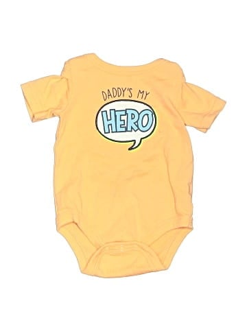 Circo Short Sleeve Onesie (view 1)