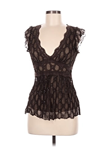 6 Degrees Sleeveless Blouse (view 1)