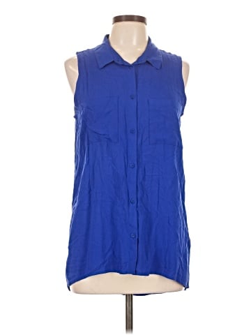 Divided by H&M Sleeveless Button-Down Shirt (view 1)