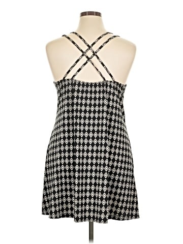 J Valdi Sleeveless Top (view 2)