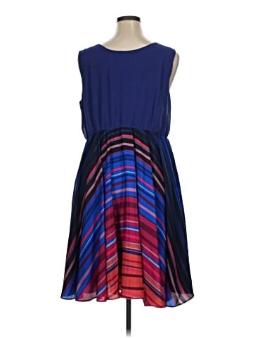 Elle Casual Dress (view 2)