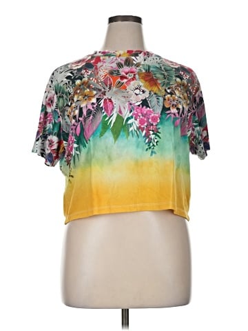 Robert Graham Short Sleeve T-Shirt (view 1)