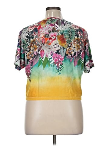 Robert Graham Short Sleeve T-Shirt (view 2)