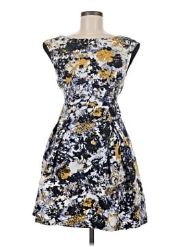 Sfera Women's Clothing On Sale Up To 90% Off Retail | ThredUp