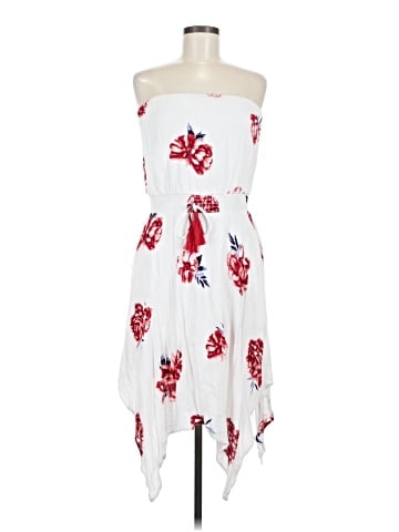 Xhilaration Cocktail Dress (view 1)