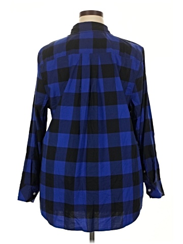 Lane Bryant Long Sleeve Button-Down Shirt (view 2)