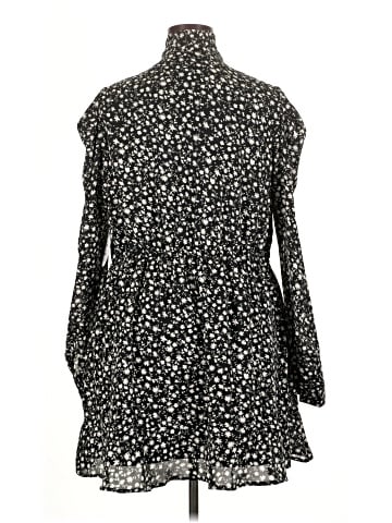Scoop Casual Dress (view 2)