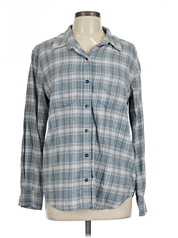 Lee Long Sleeve Button-Down Shirt (view 1)