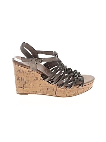 Maurices Wedges (view 1)