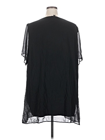 Collection Short Sleeve Blouse (view 2)