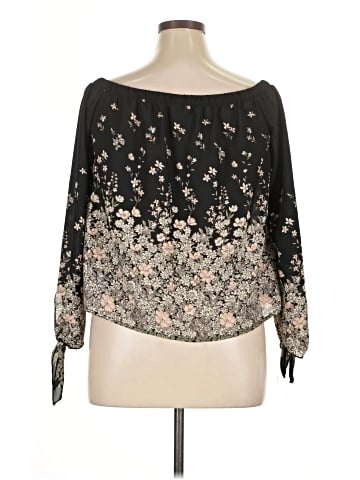 Charlotte Russe 3/4 Sleeve Blouse (view 2)