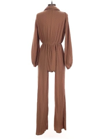 PrettyLittleThing Casual Dress (view 2)