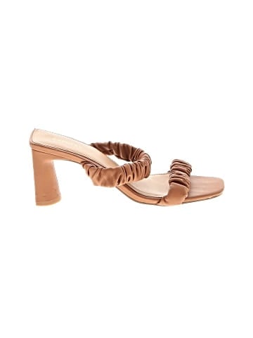 Express Sandals (view 1)