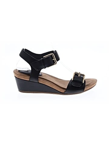 Giani Bernini Wedges (view 1)