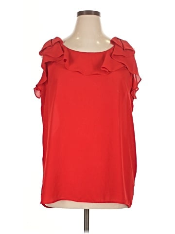 FASHION TO FIGURE Sleeveless Blouse (view 1)