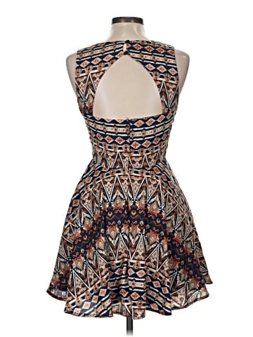 Sans Souci Casual Dress (view 2)