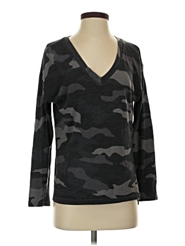 Victoria's Secret Pink Long Sleeve T-Shirt (view 1)