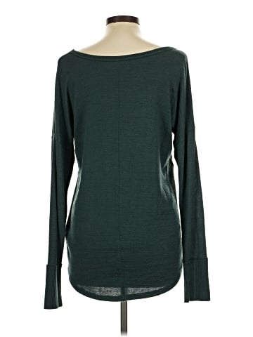 Abercrombie & Fitch Pullover Sweater (view 2)