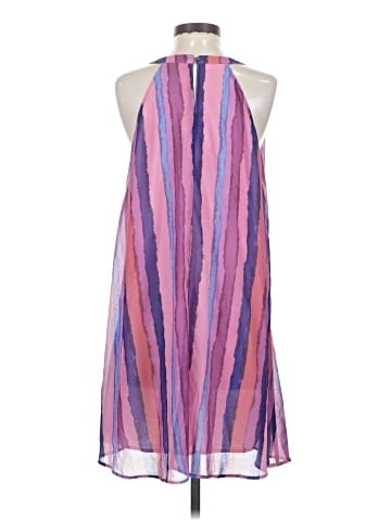 Chloe Oliver Casual Dress (view 2)