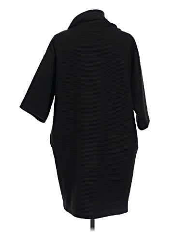 Elliott Lauren Poncho (view 2)