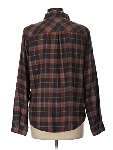 Maurices Long Sleeve Button-Down Shirt (view 2)