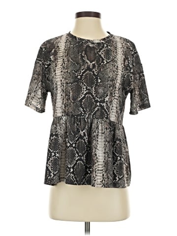 Trafaluc by Zara Short Sleeve T-Shirt (view 1)