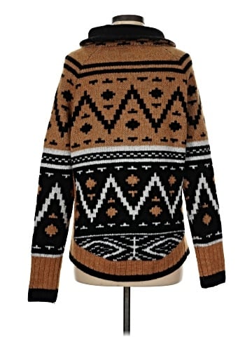 RD Style Pullover Sweater (view 2)