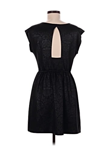 Eyeshadow Casual Dress (view 2)