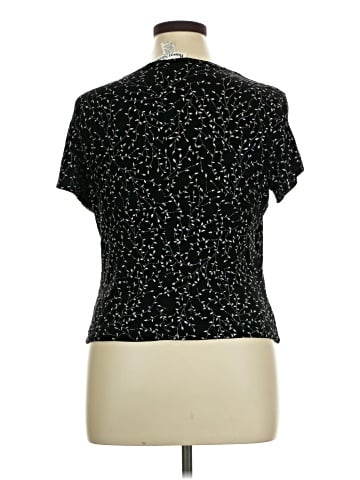 Ronni Nicole Short Sleeve T-Shirt (view 2)