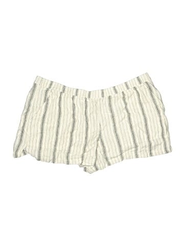 Universal Thread Shorts (view 1)